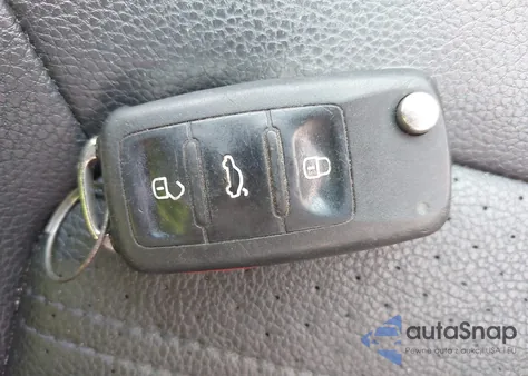 2015 Volkswagen Passat 1.8T Se from USA, damaged, VIN 1VWBT7A38FC003203